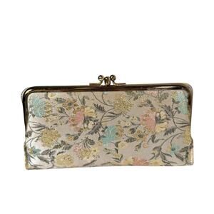 Vintage Floral Wallet